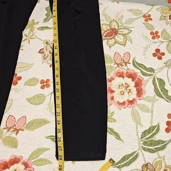 Fashion Nova Distressed Black Jeans - Size 13 - Picture 9 of 9